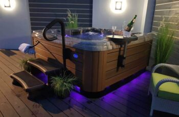 10 Simple Ideas to Craft Your Dream Backyard Hot Tub Oasis